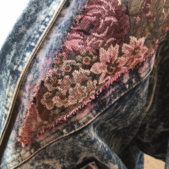 VINTAGE | Blue Acid Stone Wash Denim Tapestry Patch Jacket 80’s - Picture 12 of 14